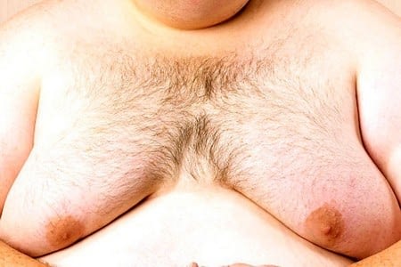 Большая мужская грудь